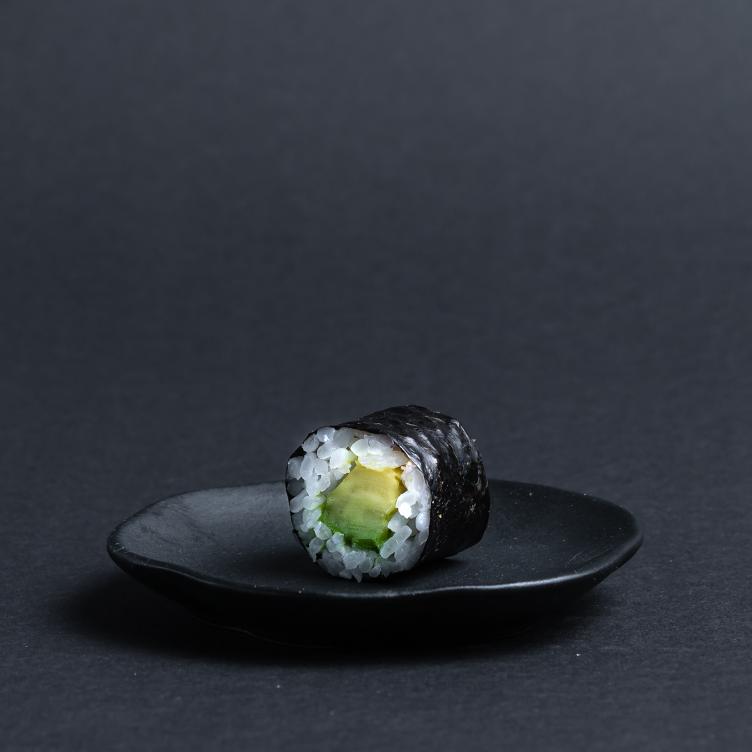 Avocado maki